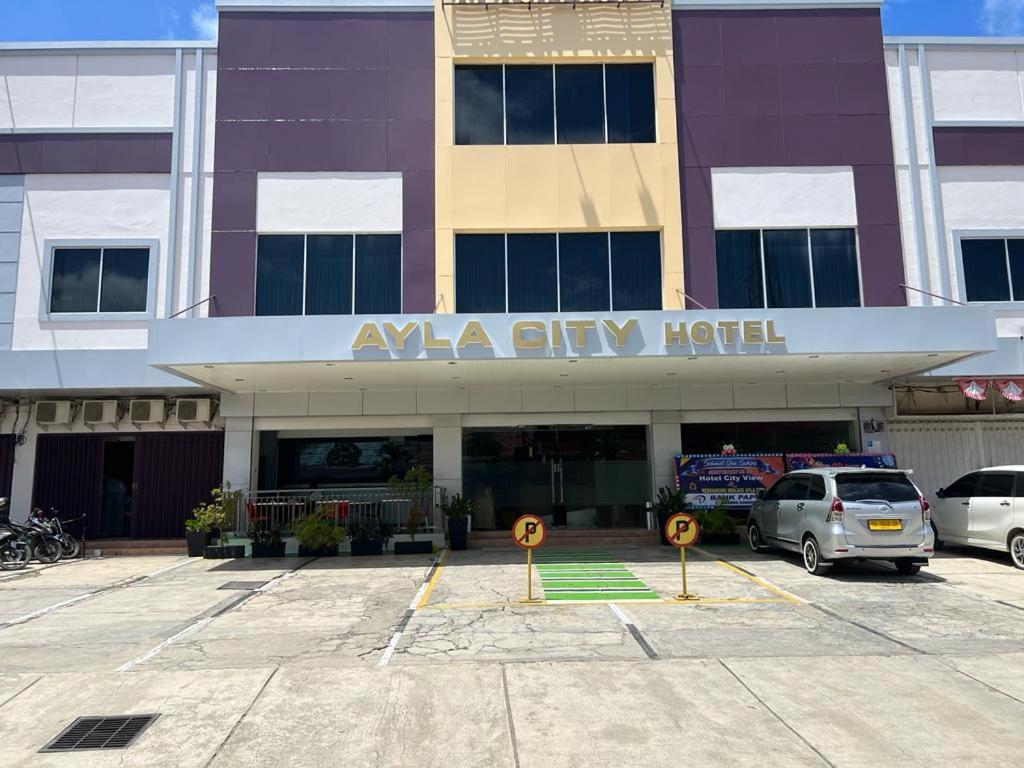Ayla City Hotel Sorong Bagian luar foto
