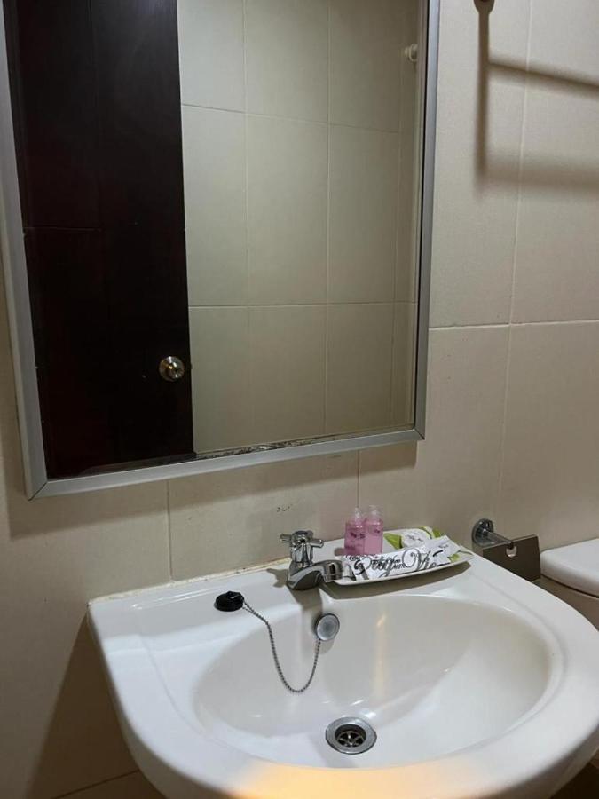 Ayla City Hotel Sorong Bagian luar foto