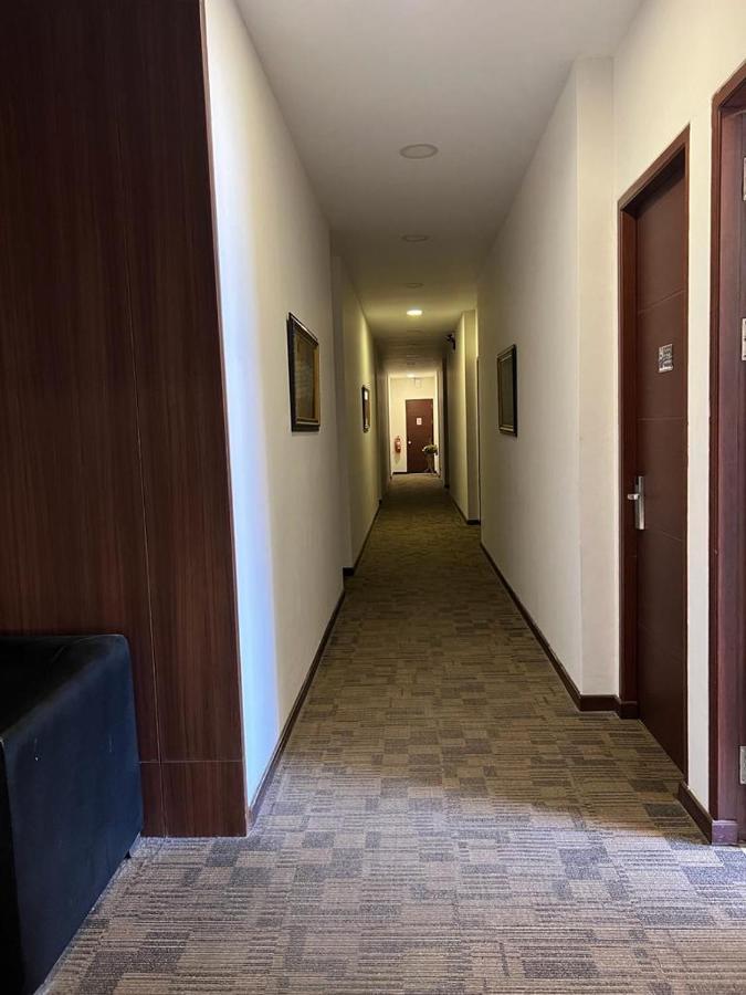 Ayla City Hotel Sorong Bagian luar foto
