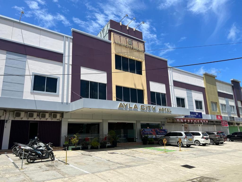 Ayla City Hotel Sorong Bagian luar foto